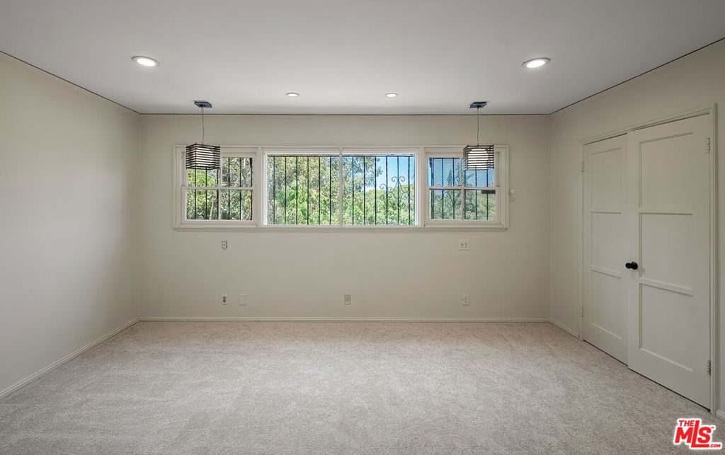 9149 Hillsboro Drive Property Photo 30