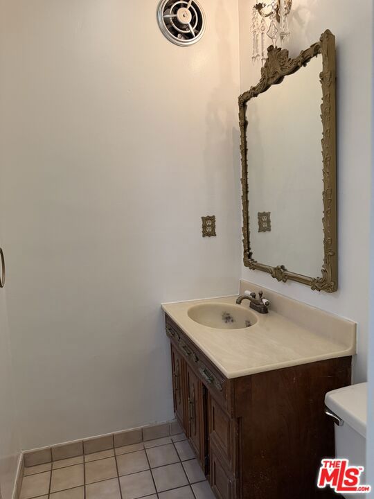 6417 Wystone Avenue Property Photo 14