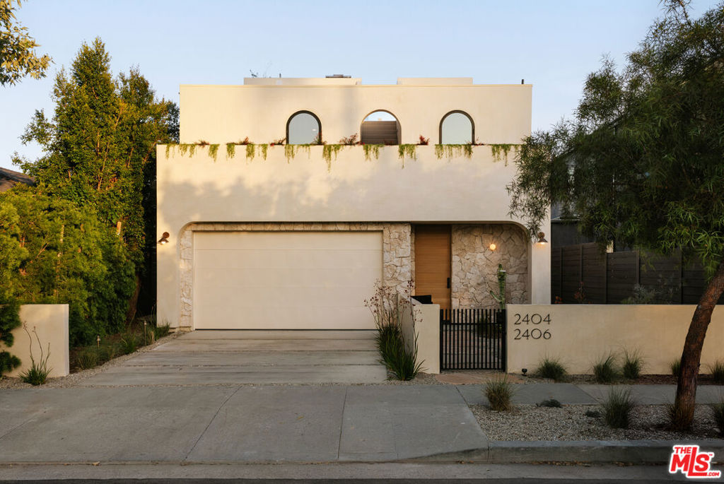 2404 Birkdale Street Property Photo