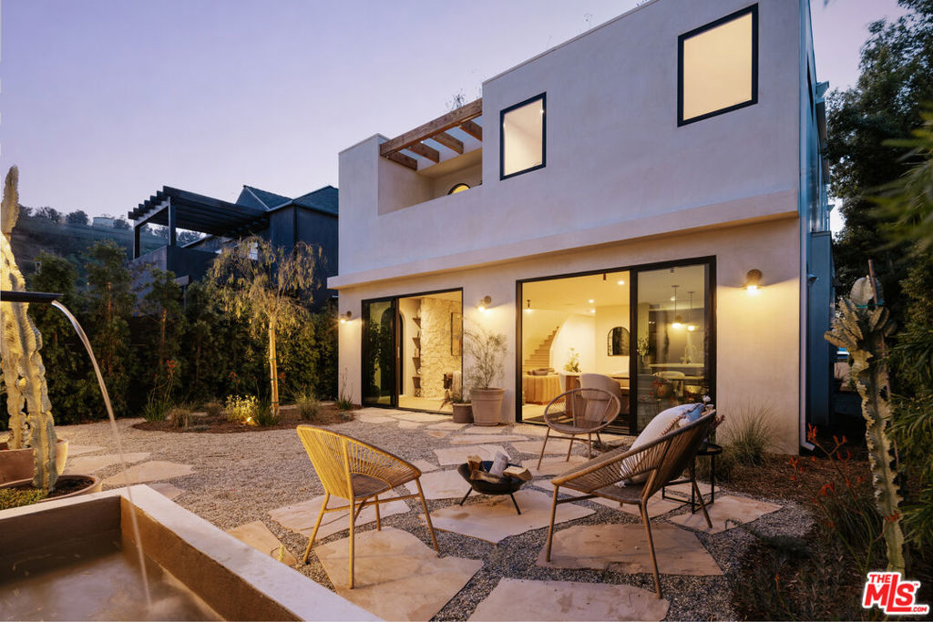 2404 Birkdale Street Property Photo 38