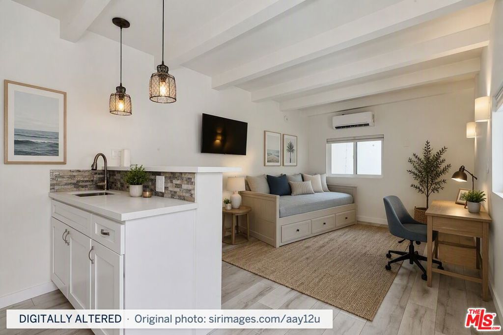 3493 Mandeville Canyon Road Property Photo 14