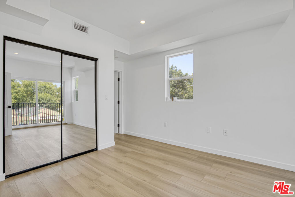 10826 Hesby Street Property Photo 19