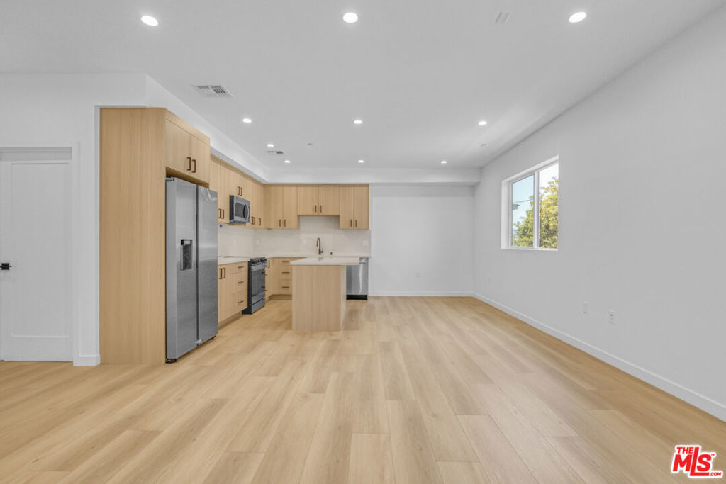 10826 Hesby Street Property Photo 43