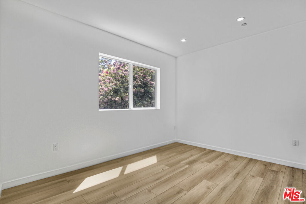 10826 Hesby Street Property Photo 61