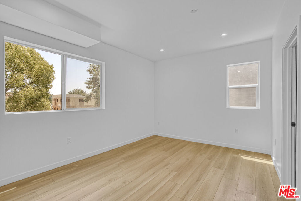 10826 Hesby Street Property Photo 71