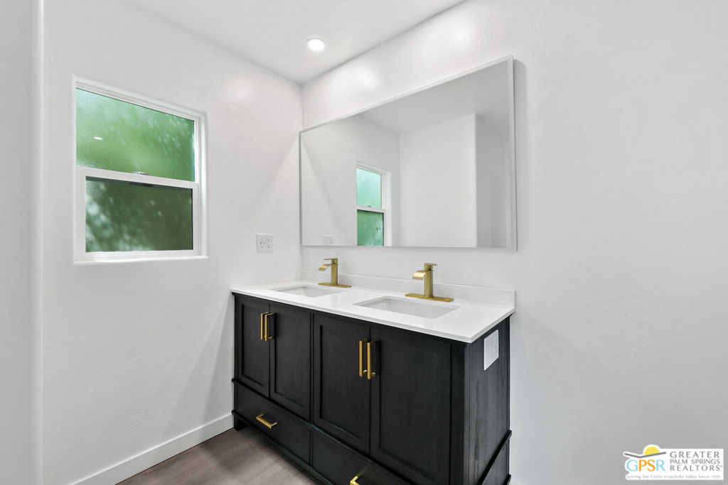 102 Aliso Drive Property Photo 24