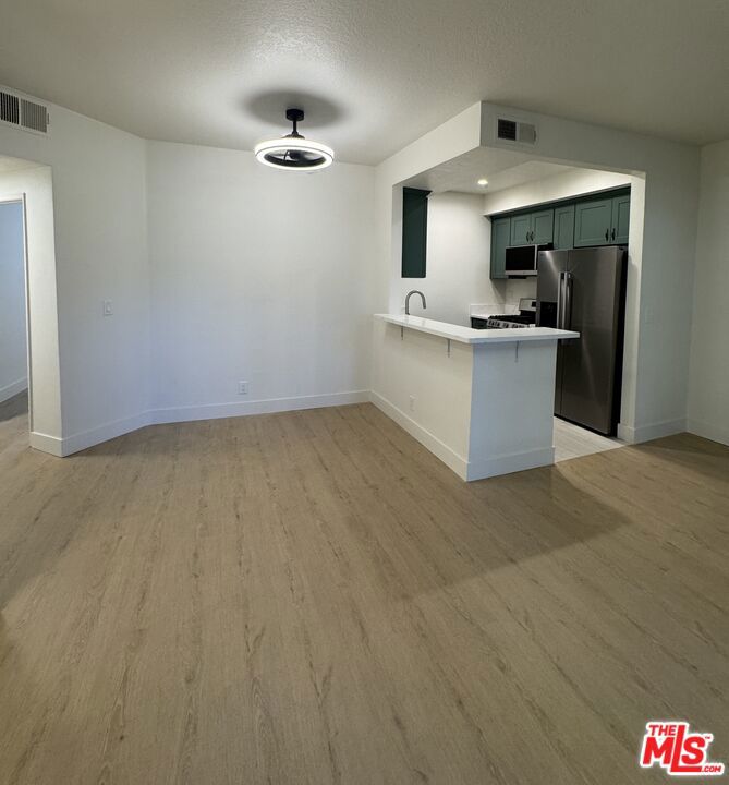 5620 Yolanda Avenue 111 Property Photo 8
