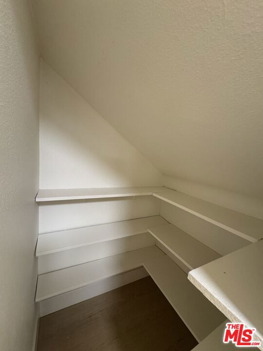 5620 Yolanda Avenue 111 Property Photo 11