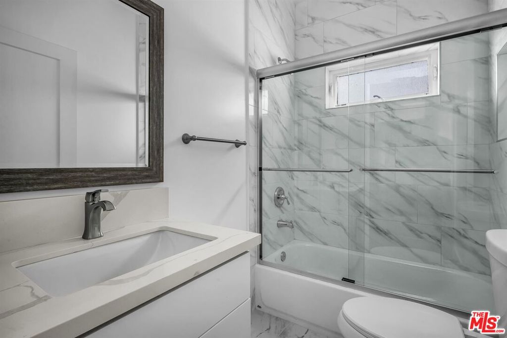 4703 Saturn Street Property Photo 14