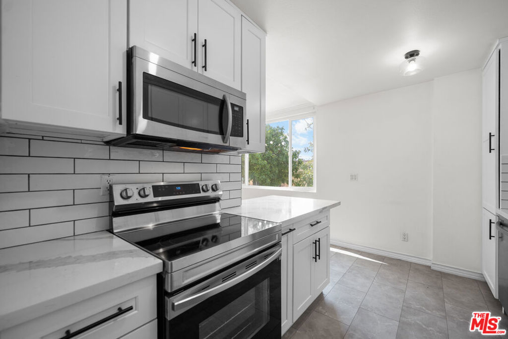 1485 E Wilson Avenue L Property Photo 4