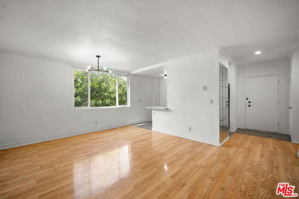 1485 E Wilson Avenue L Property Photo 10