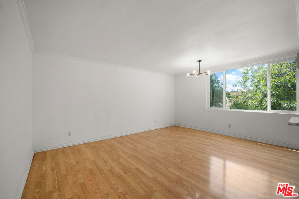 1485 E Wilson Avenue L Property Photo 11