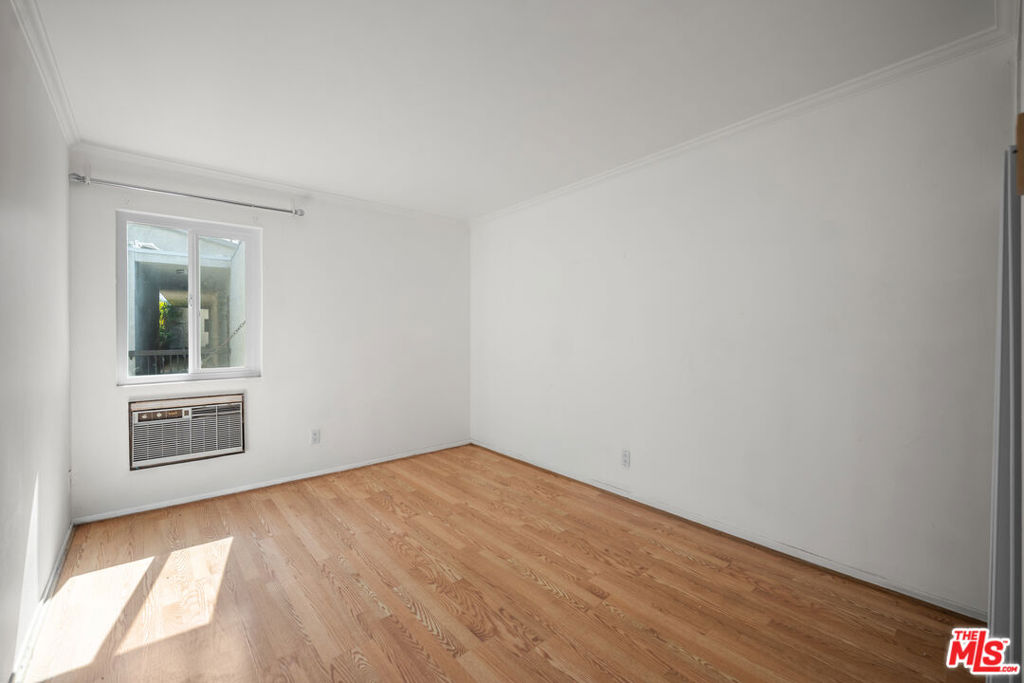 1485 E Wilson Avenue L Property Photo 13
