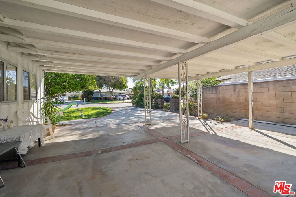 7351 Zelzah Avenue Property Photo 5