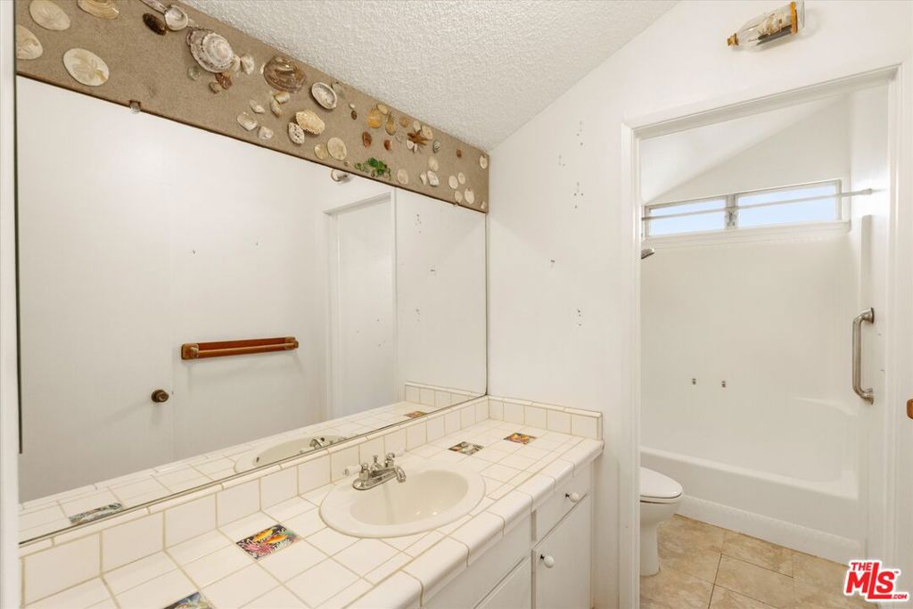 2243 Newquist Court Property Photo 21