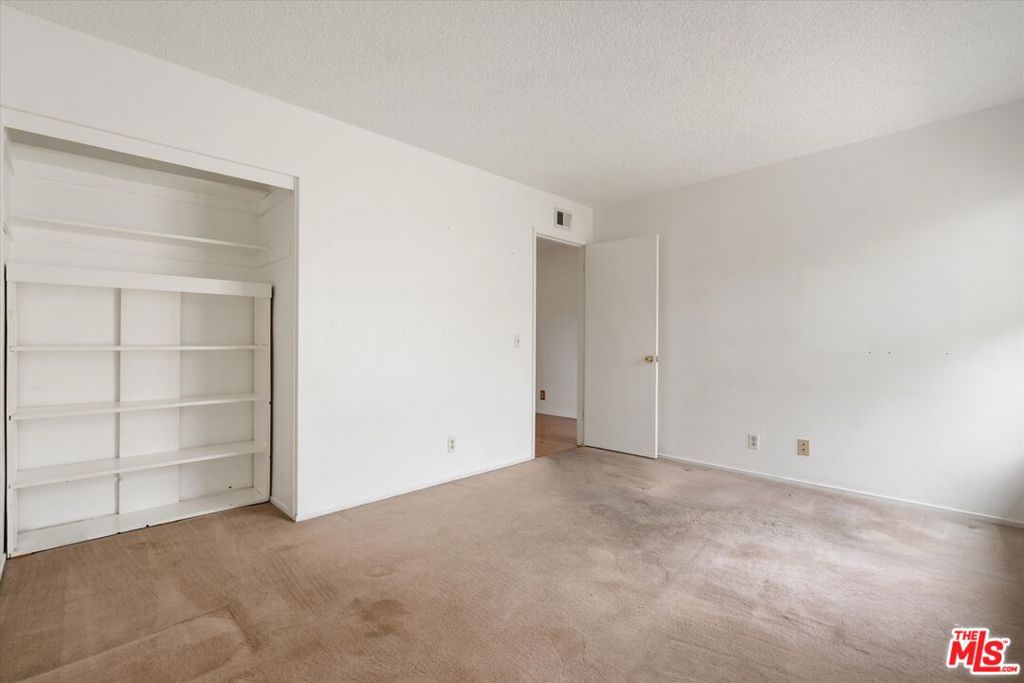 2243 Newquist Court Property Photo 32