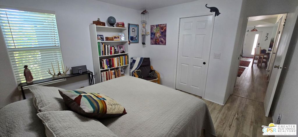 1241 Via Grande Property Photo 14