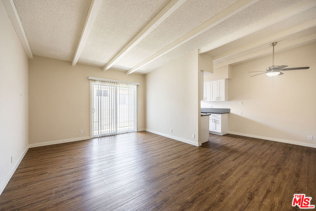 3722 Mentone Avenue Property Photo 6