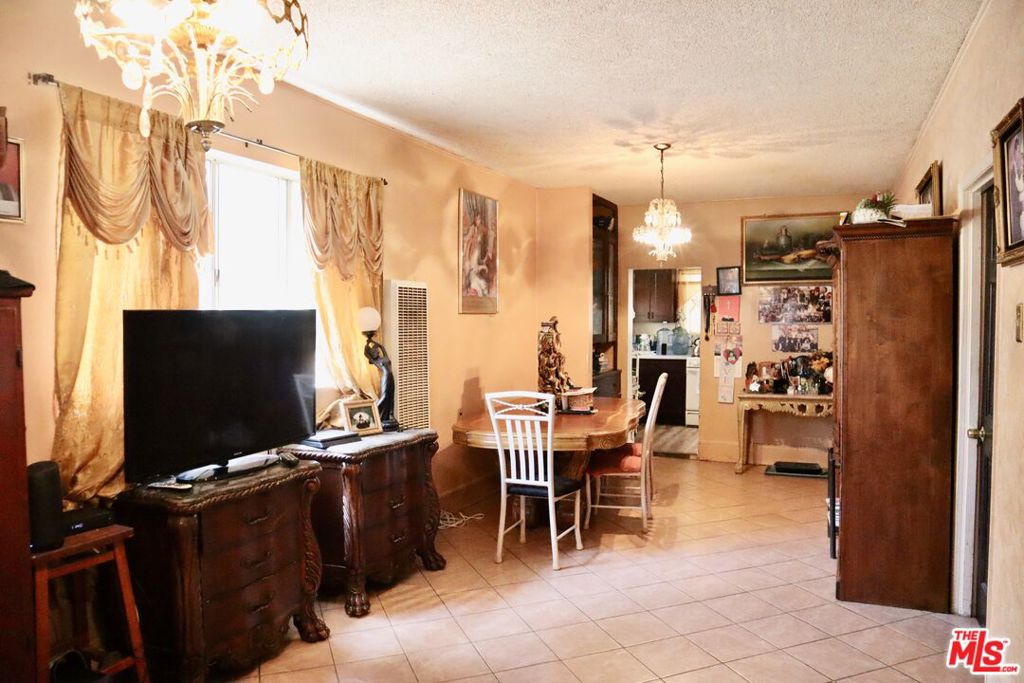 338 W Avenue 37 Property Photo 3