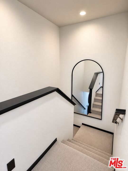 1525 Stratus Drive Property Photo 15