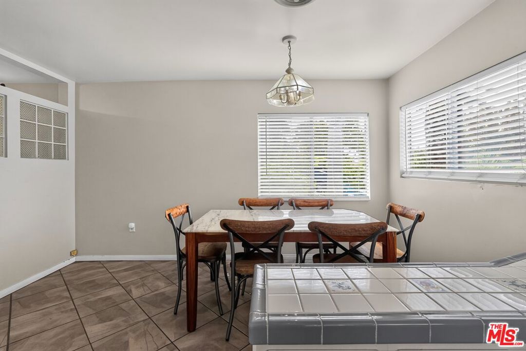 7615 Kittyhawk Avenue Property Photo 8