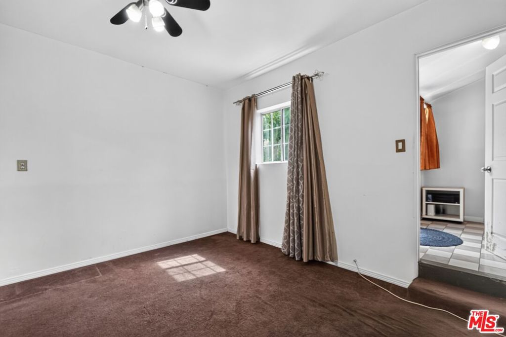7615 Kittyhawk Avenue Property Photo 13
