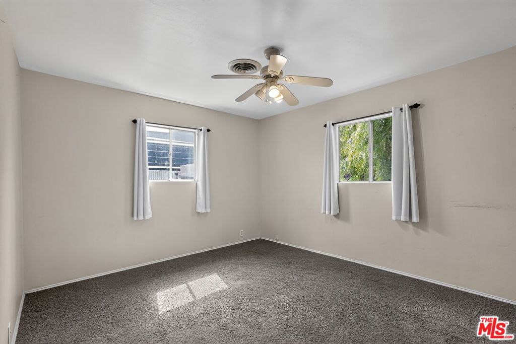 7615 Kittyhawk Avenue Property Photo 17