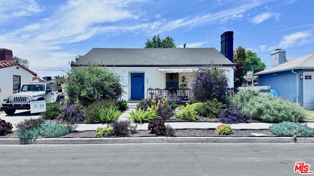3801 Sutro Avenue Property Photo 1