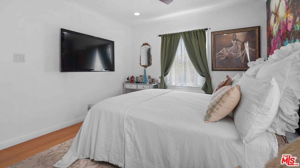 3801 Sutro Avenue Property Photo 11