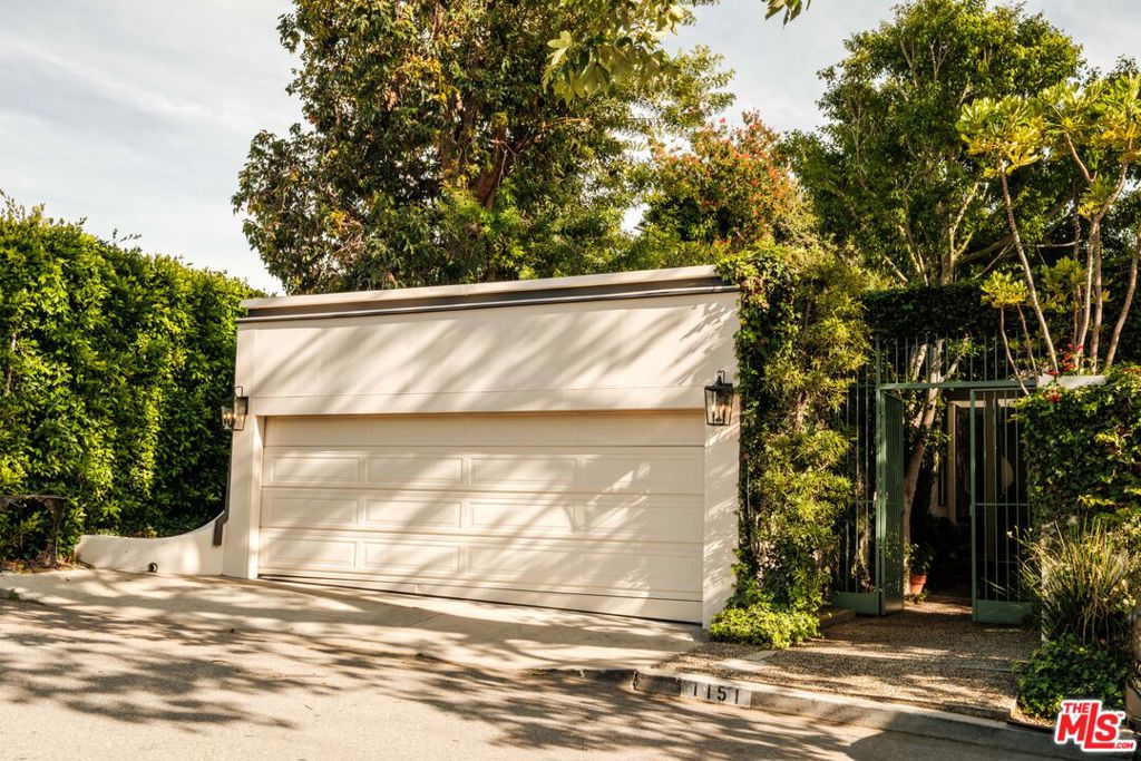 1151 Angelo Drive Property Photo 49