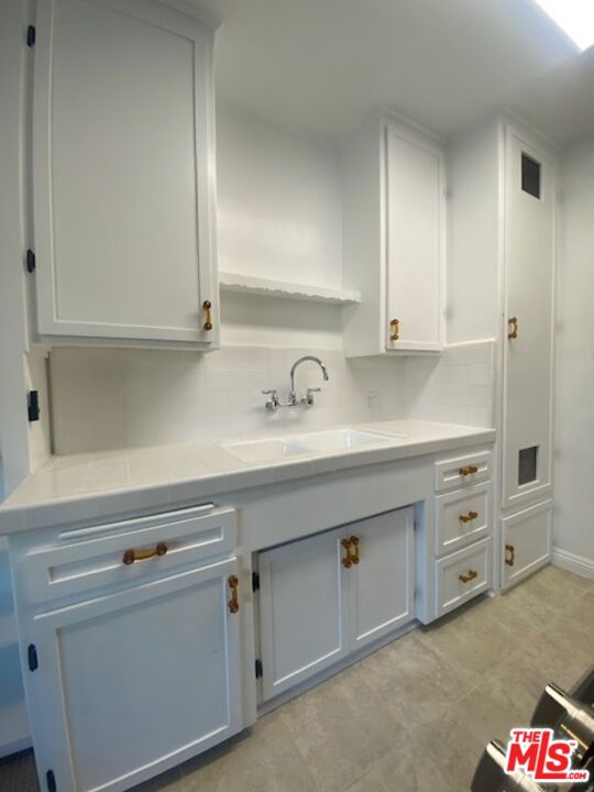 422 S Maple Drive 5 Property Photo 1