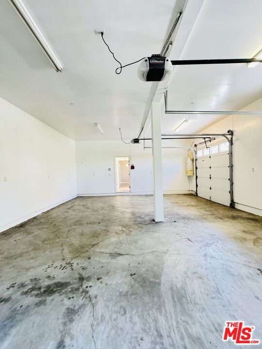 7347 Dinwiddie Street Property Photo 4
