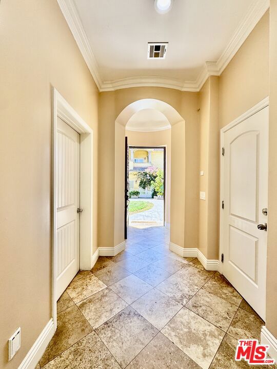 7347 Dinwiddie Street Property Photo 5