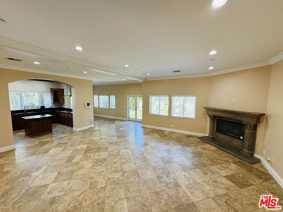 7347 Dinwiddie Street Property Photo 13