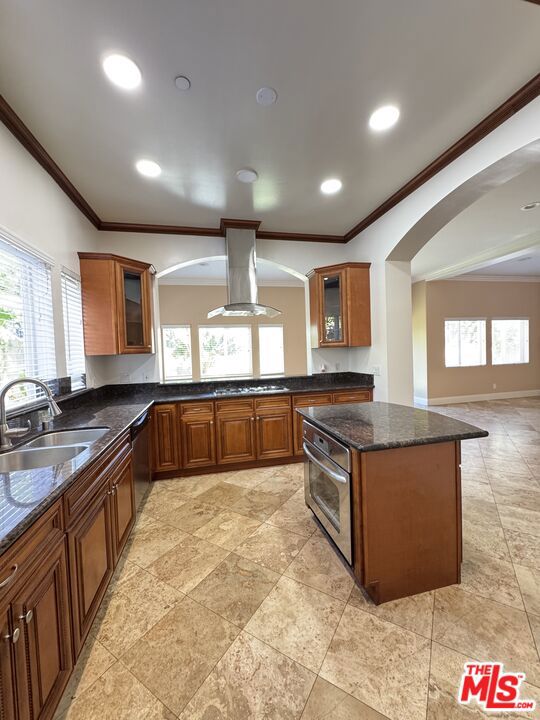 7347 Dinwiddie Street Property Photo 16