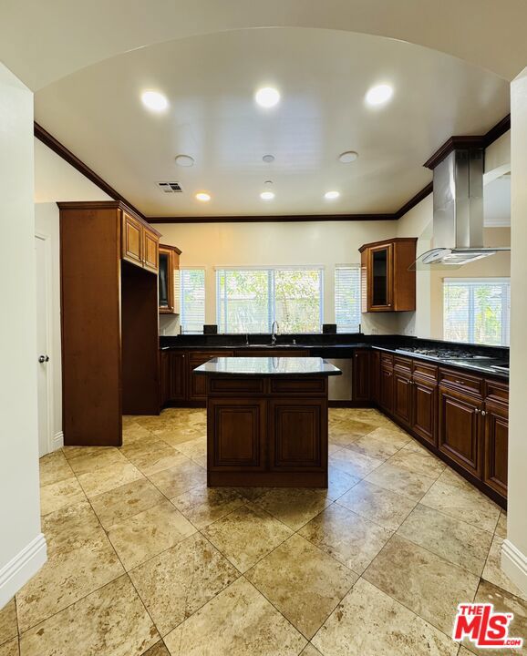 7347 Dinwiddie Street Property Photo 18