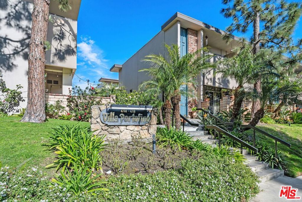 4716 La Villa Marina C Property Photo 2