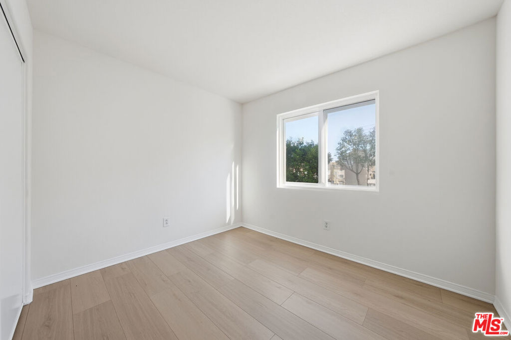 25715 Wagner Way B Property Photo 13