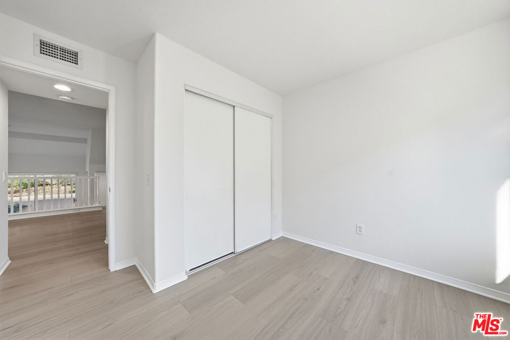 25715 Wagner Way B Property Photo 14