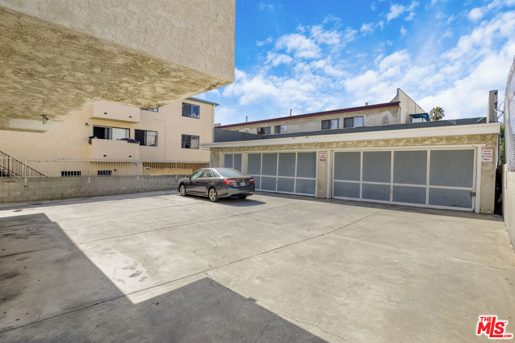 1340 255th Street Property Photo 6