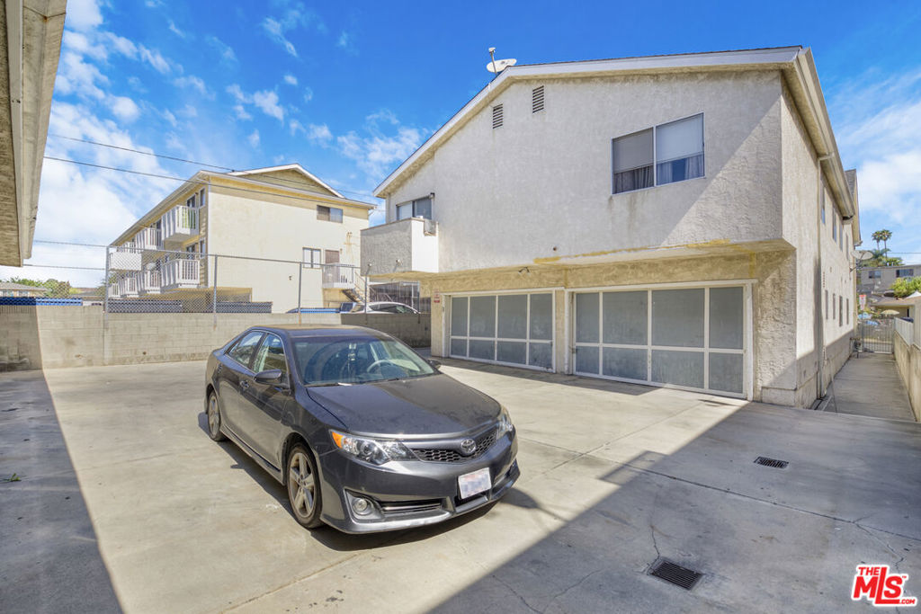 1340 255th Street Property Photo 7