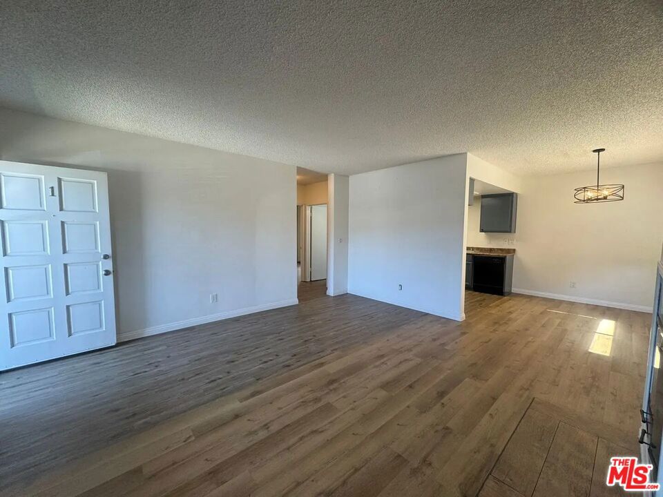 1340 255th Street Property Photo 12