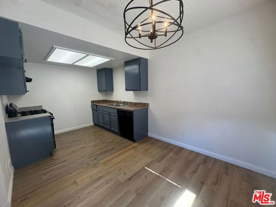 1340 255th Street Property Photo 14