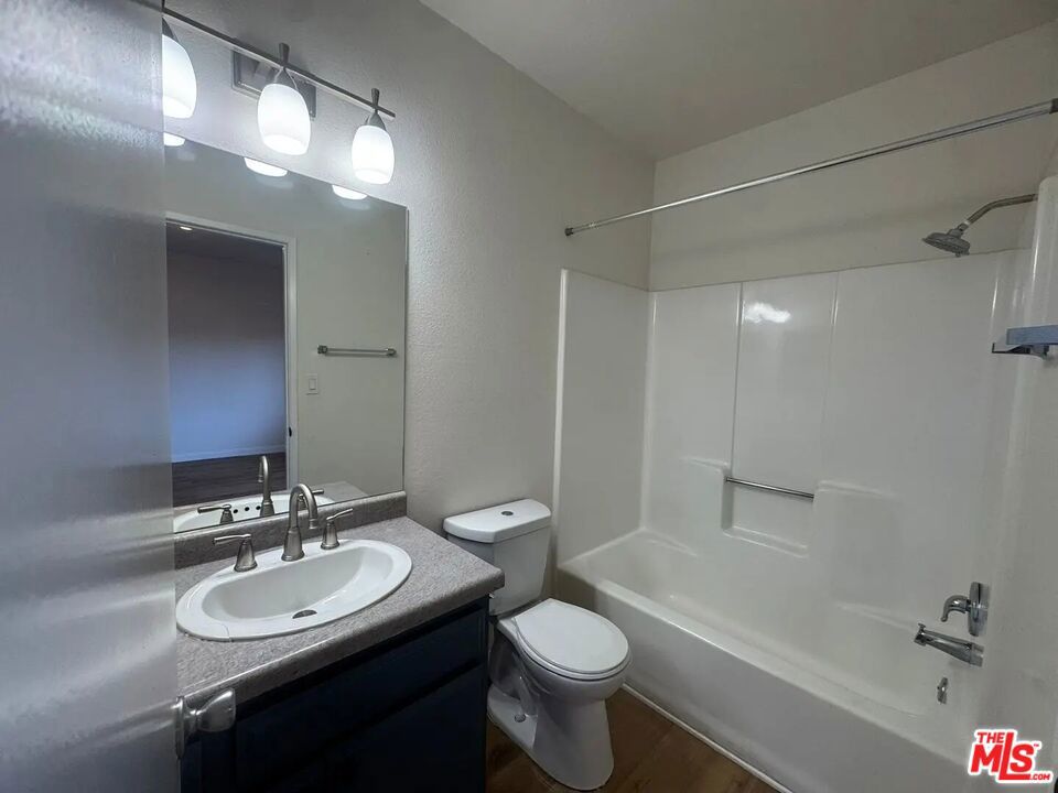 1340 255th Street Property Photo 16