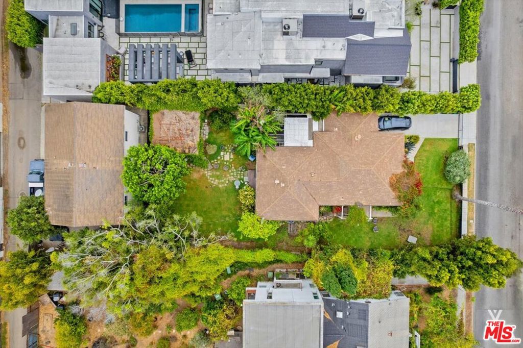 1365 Palms Boulevard Property Photo