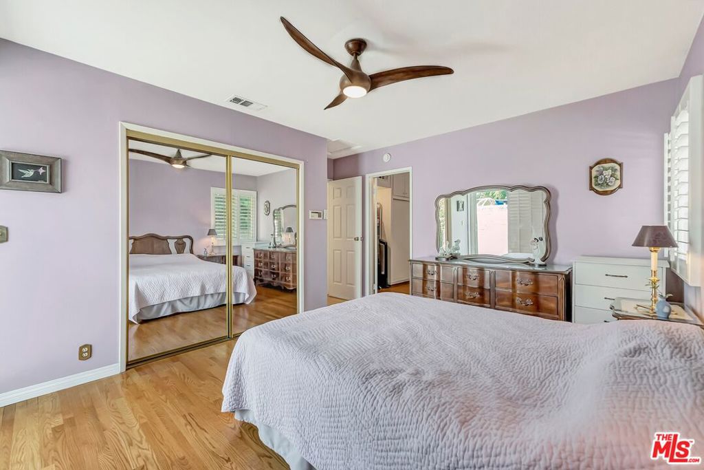 5570 Glickman Avenue Property Photo 20