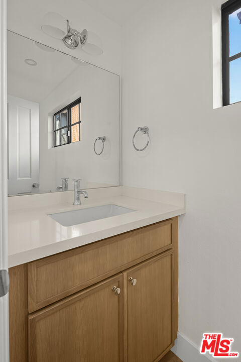 11759 Gateway Boulevard Property Photo 24