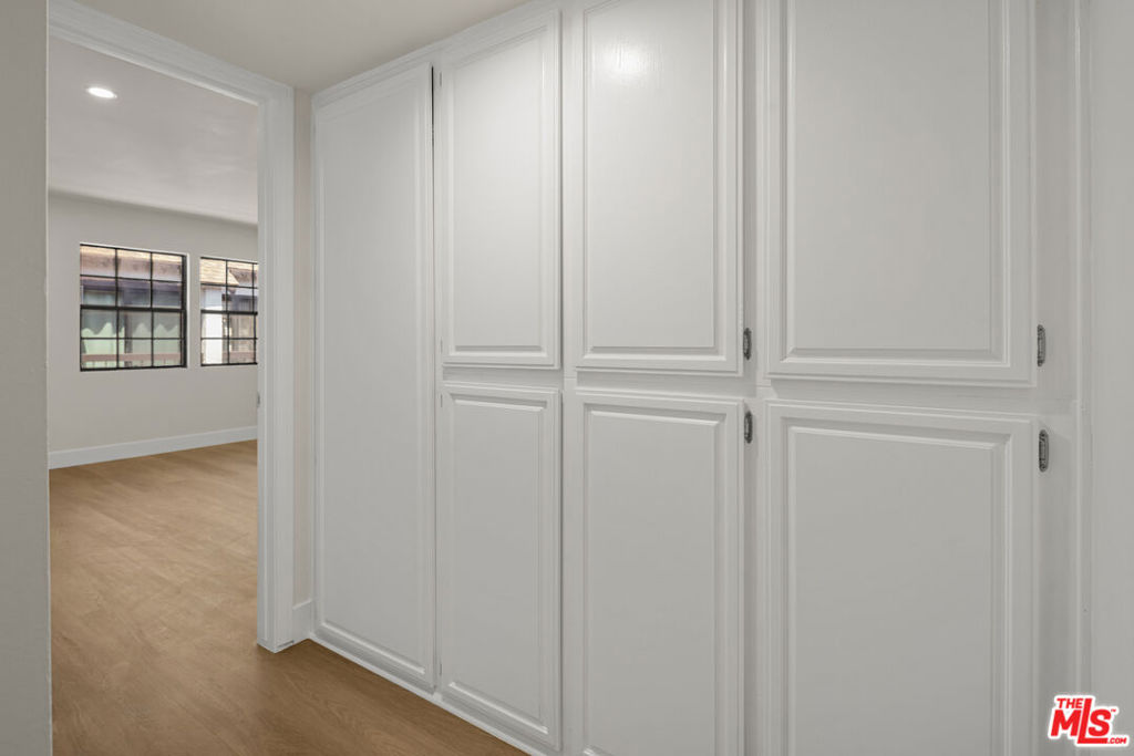 11759 Gateway Boulevard Property Photo 27