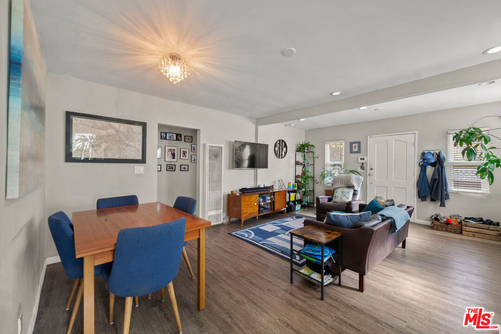 2227 Alsace Avenue Property Photo 8