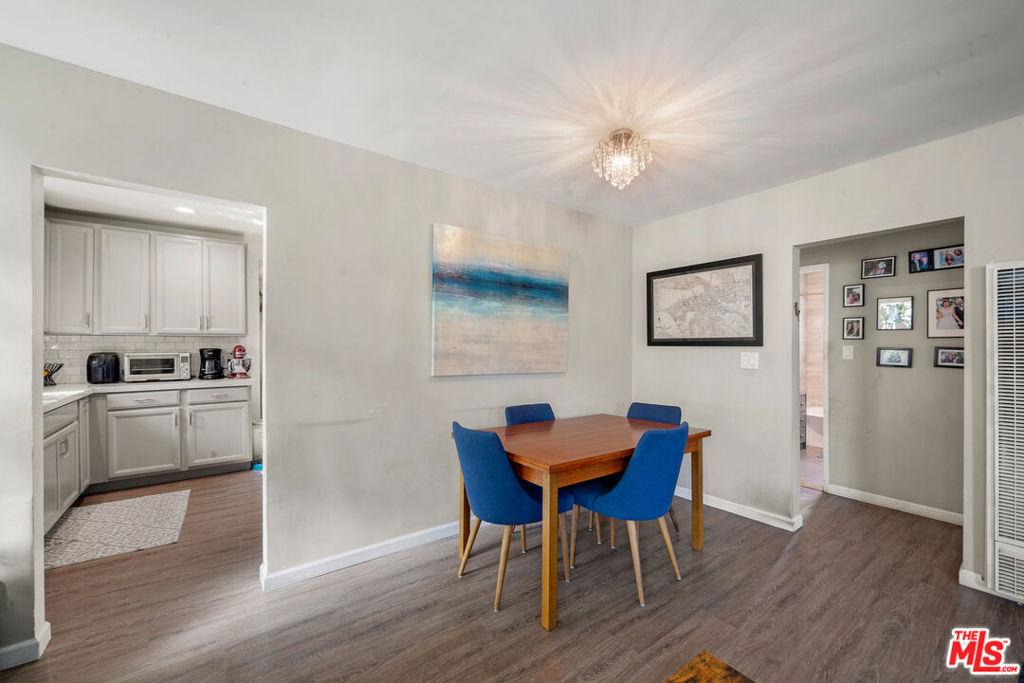 2227 Alsace Avenue Property Photo 10